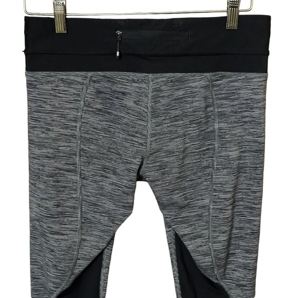 Lululemon Pants - Size 8 - Inspire Crop II Wee Are From Space - Black Slate - Picture 7 of 12